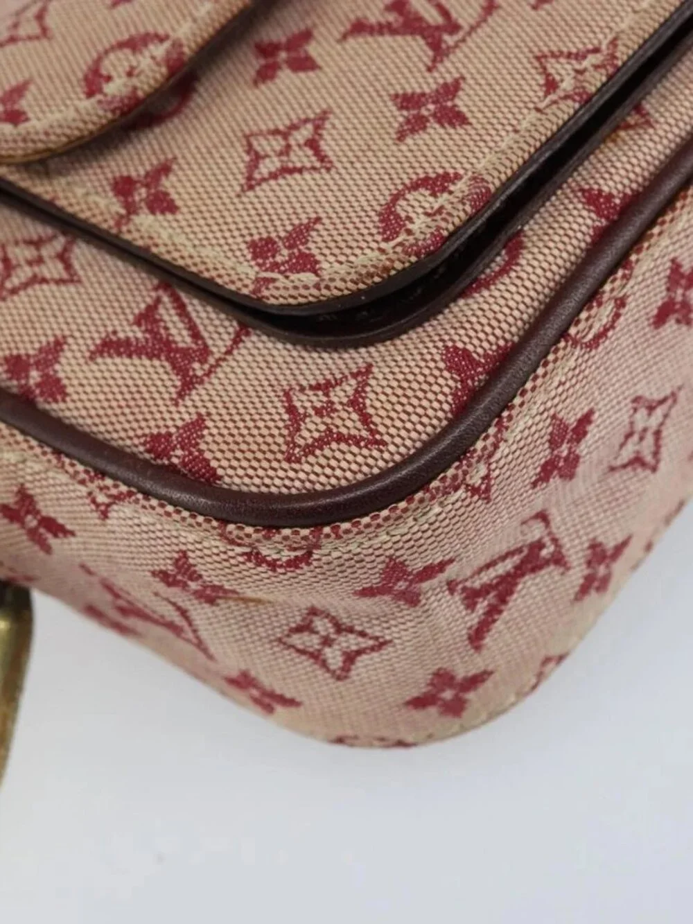 LOUIS VUITTON Monogram Mini Juliet MM Shoulder Bag Red M92219 LV Auth BA10930 - Picture 4 of 16